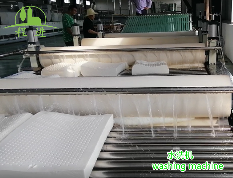 青島程進(jìn)機(jī)械水洗壓輥機(jī)械